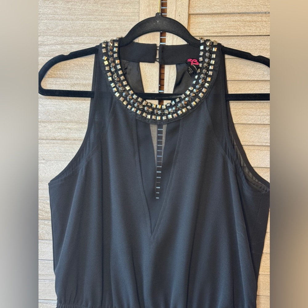 2B Bebe Black Peplum Halter Blouse W/Studded Neckline. Great Condition. Medium - Picture 5 of 8